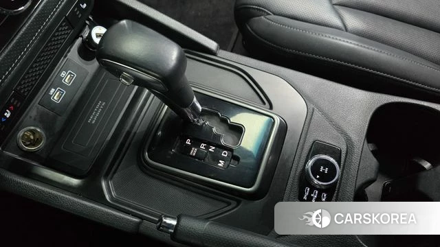 Ssangyong The New Rexton Sports Cannes id 3953614 из Кореи 19