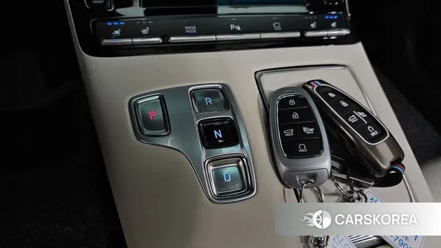 Hyundai The New Grandeur IG id 3038053 из Кореи 19