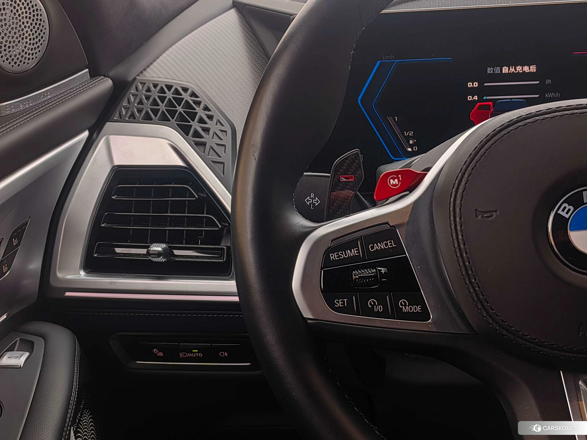 BMW XM id 4420161 из Китая 17