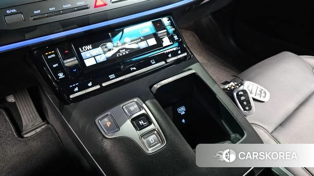 Hyundai The New Grandeur IG Hybrid id 4581093 из Кореи 33