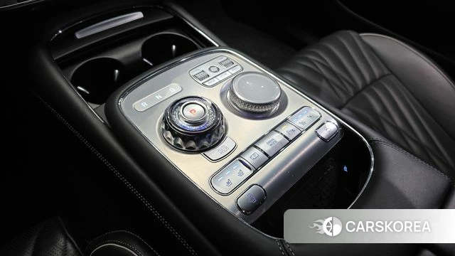 Genesis G90 (RS4) id 4753847 из Кореи 35