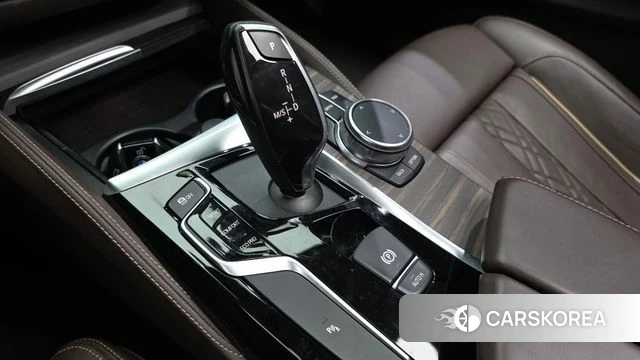 BMW 5 Series (G30) id 4530818 из Кореи 19