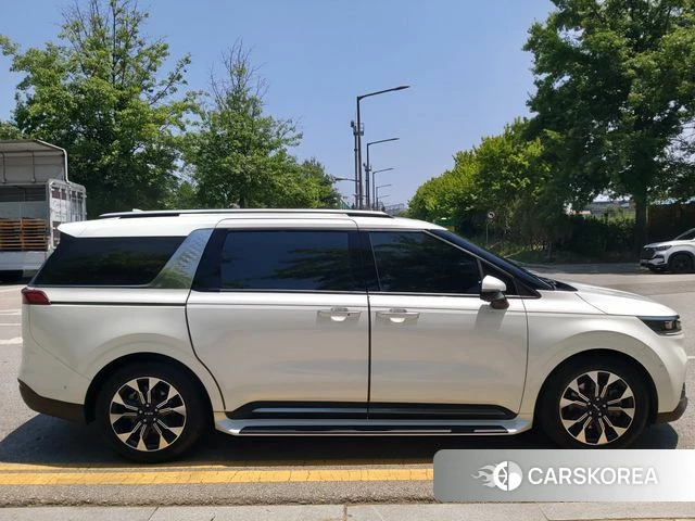 Kia Carnival 4th generation id 4443314 из Кореи 19