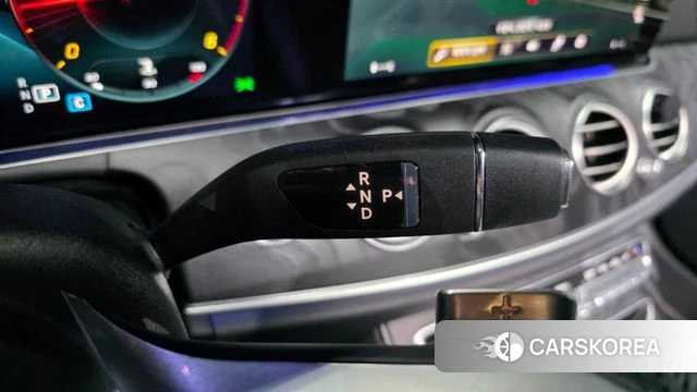 Mercedes-Benz E-Class W213 id 4476136 из Кореи 19