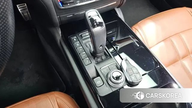 Maserati Ghibli id 3324923 из Кореи 19