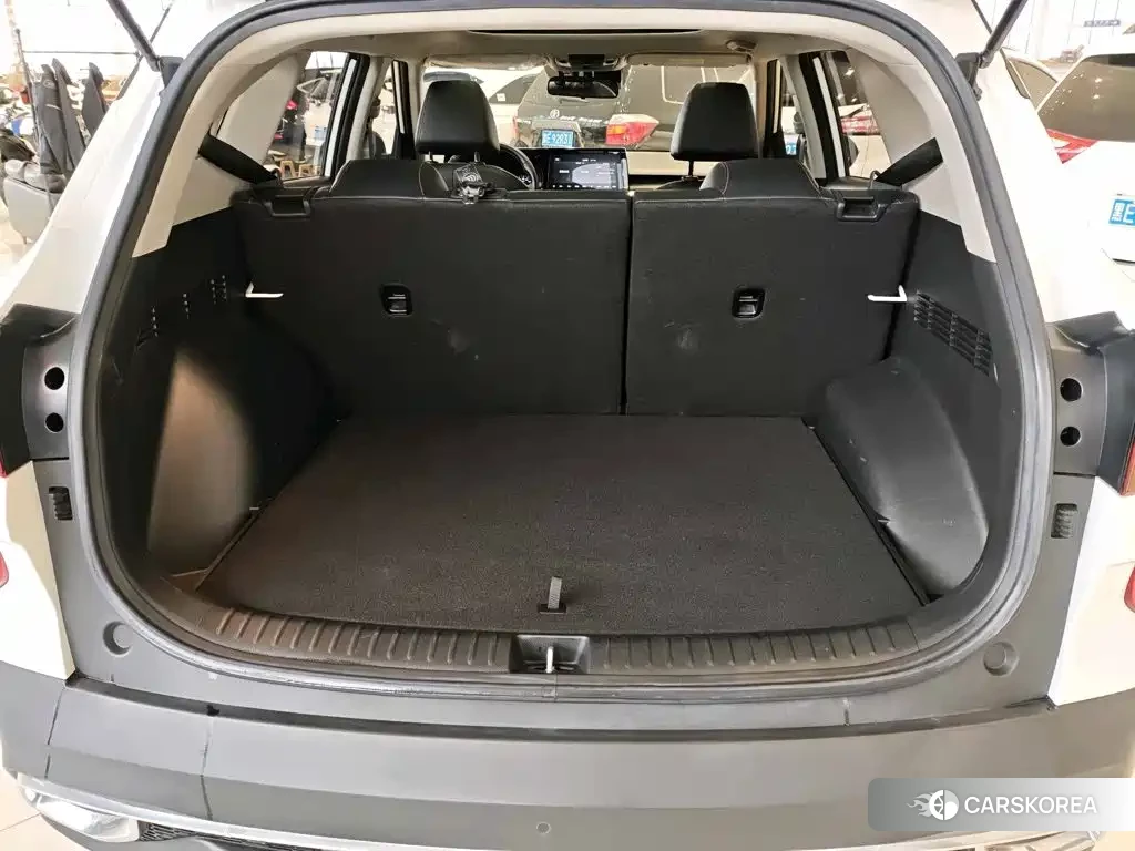 Kia KX3 proud run id 4576305 из Китая 19