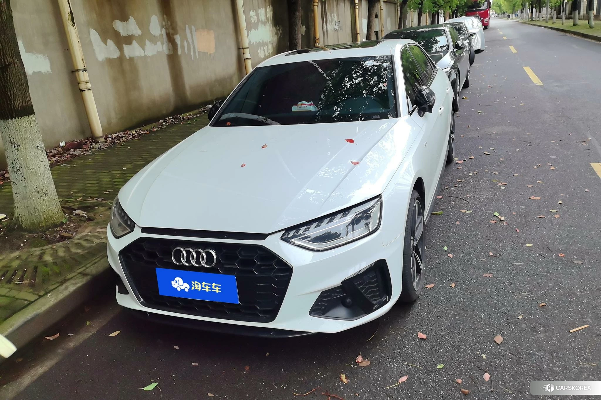 Audi A4L id 4498699 из Китая 16