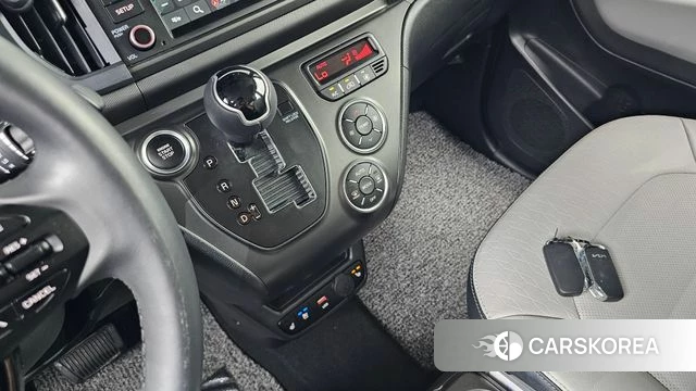 Kia The New Kia Ray id 3841404 из Кореи 19