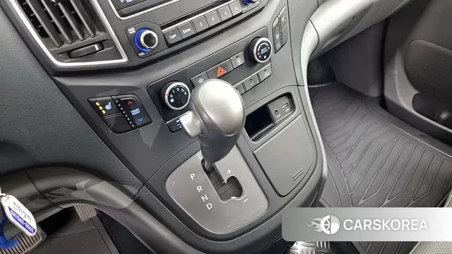 Hyundai The New Grand Starex id 3728391 из Кореи 19