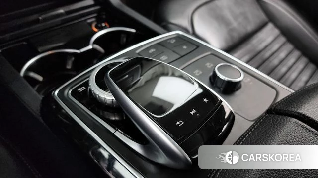 Mercedes-Benz GLE - Class W166 id 3911874 из Кореи 19