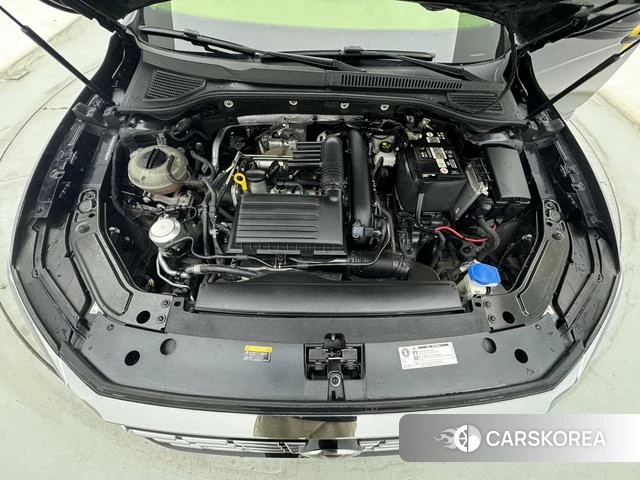 Volkswagen Passat id 4258561 из Китая 27