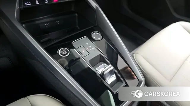 Audi A3 (8Y) id 3734188 из Кореи 19