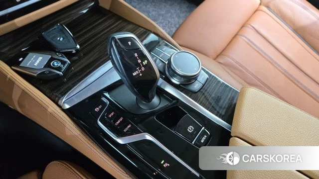 BMW 5 Series (G30) id 4415023 из Кореи 19