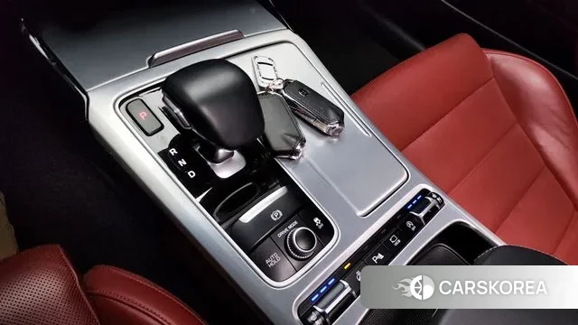 Kia Stinger id 3661296 из Кореи 19