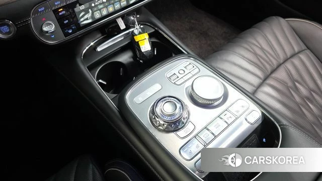 Genesis G90 (RS4) id 4725372 из Кореи 19