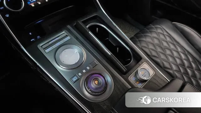 Genesis GV80 id 3717001 из Кореи 19