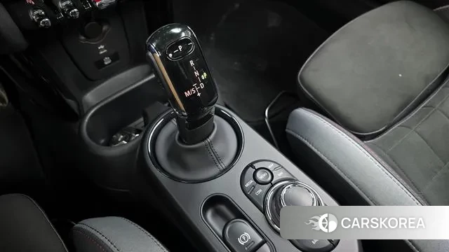 Mini Cooper S id 3236807 из Кореи 19