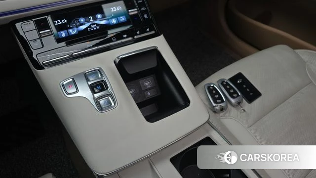 Hyundai The New Grandeur IG id 4495769 из Кореи 19