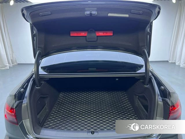Audi A4L id 4259178 из Китая 23