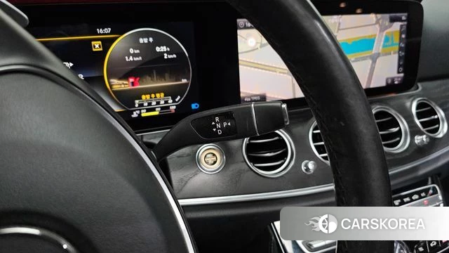 Mercedes-Benz E-Class W213 id 3925185 из Кореи 19