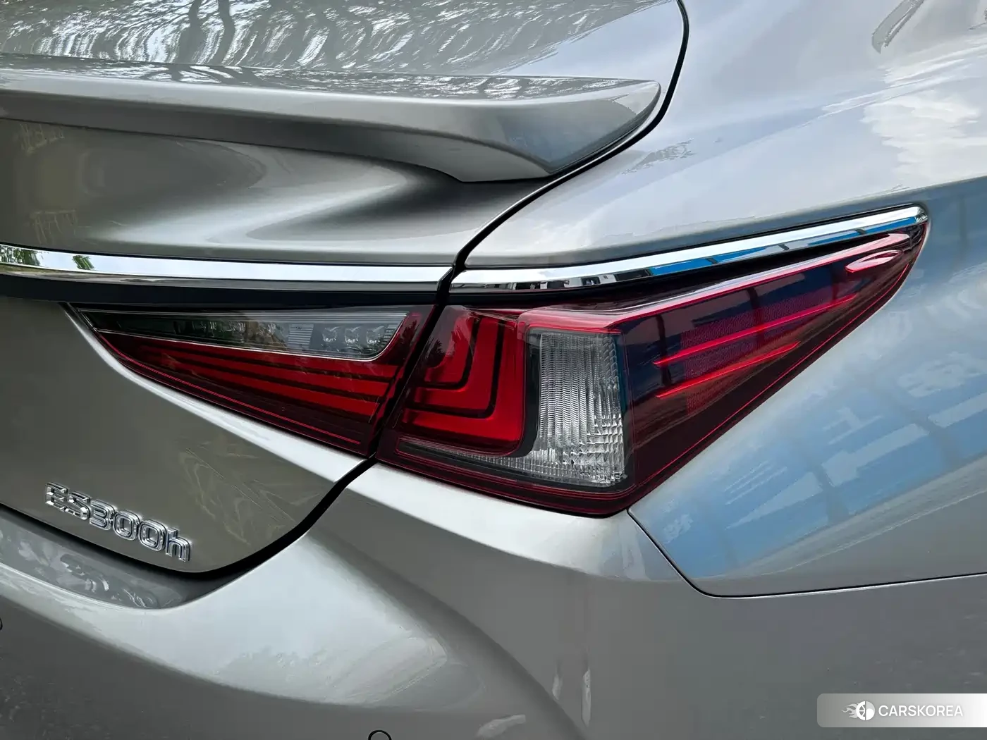 Lexus ES id 4601144 из Китая 29