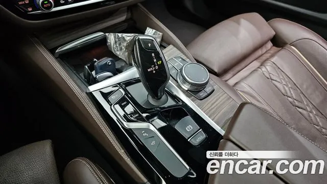 BMW 5 Series (G30) id 2675789 из Кореи 19