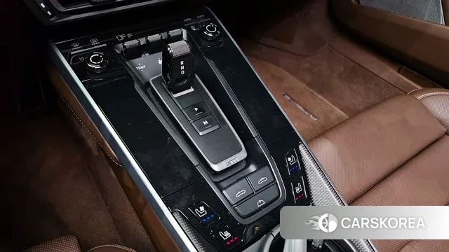 Porsche 911(992) id 3442777 из Кореи 19