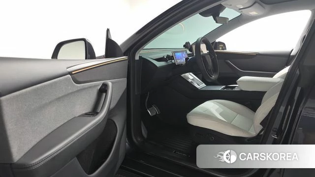 Tesla Model Y id 4719651 из Кореи 34