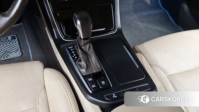 Hyundai Grandeur IG Hybrid id 3330618 из Кореи 19