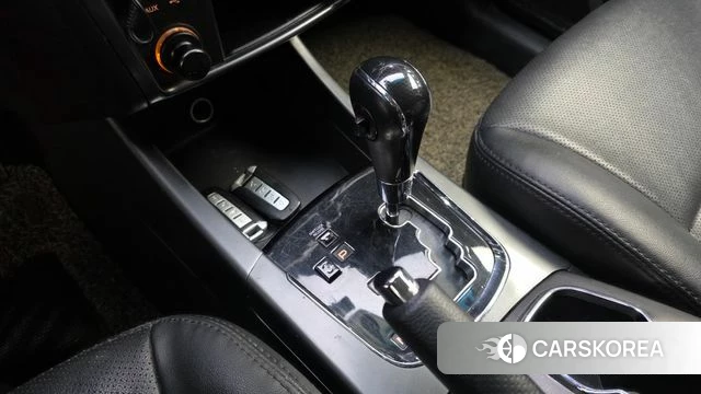 Ssangyong New Style Korando C id 3955893 из Кореи 19