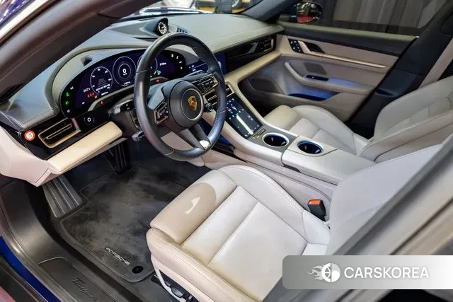 Porsche Taycan id 3125368 из Кореи 19