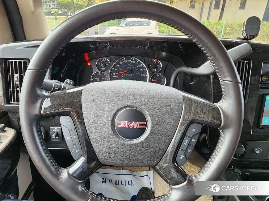 GMC Savana id 2000836 из Кореи 19