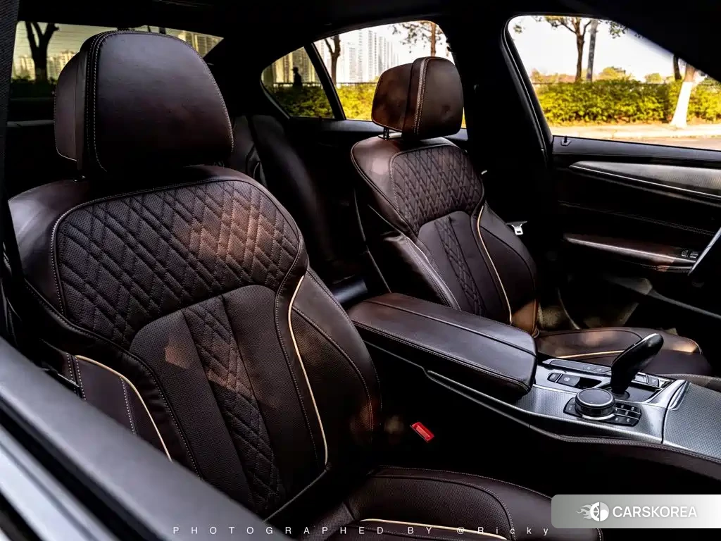 BMW 5 series id 4679797 из Китая 13