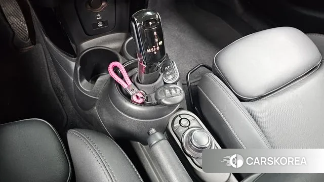 Mini Cooper id 3680283 из Кореи 19