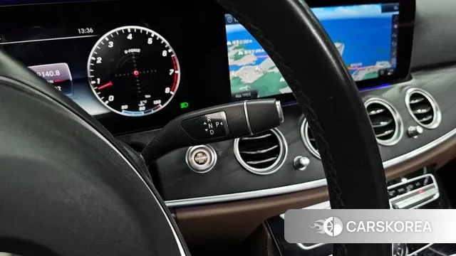 Mercedes-Benz E-Class W213 id 3423434 из Кореи 19