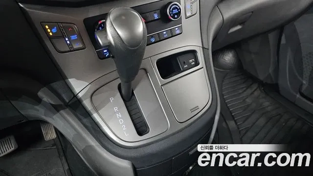 Hyundai The New Grand Starex id 2937211 из Кореи 19