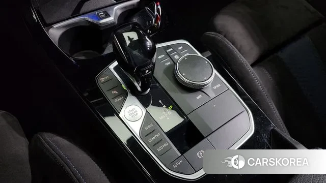 BMW 1 Series (F40) id 2940944 из Кореи 19