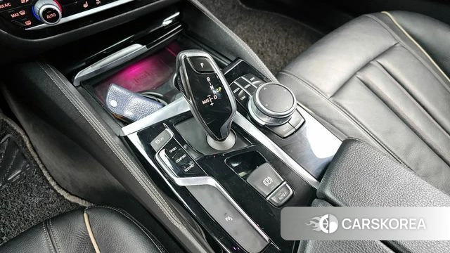 BMW 5 Series (G30) id 4326041 из Кореи 19