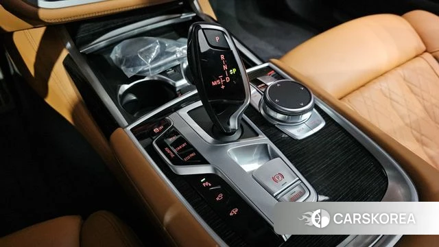 BMW 7 Series (G11) id 4224911 из Кореи 19