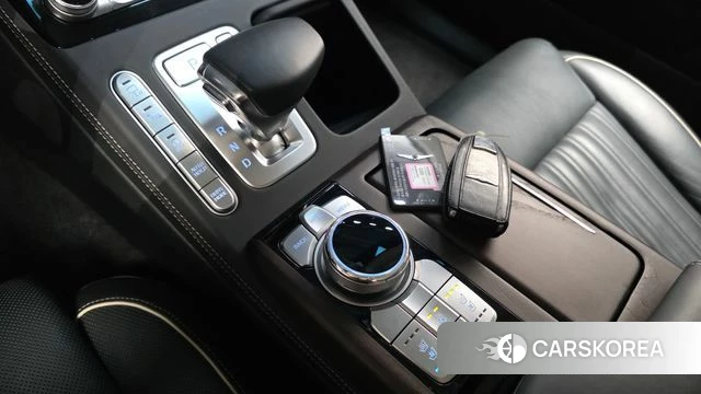 Genesis G90 id 4657263 из Кореи 19