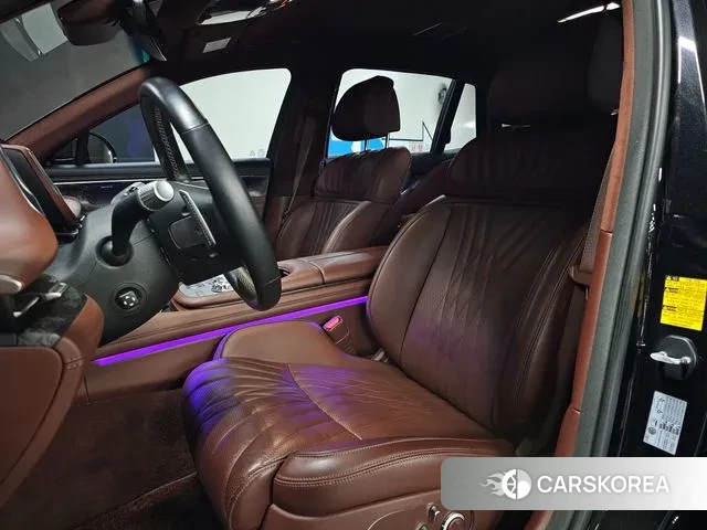 Genesis G90 (RS4) id 3448012 из Кореи 19