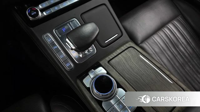 Genesis G90 id 4626120 из Кореи 19