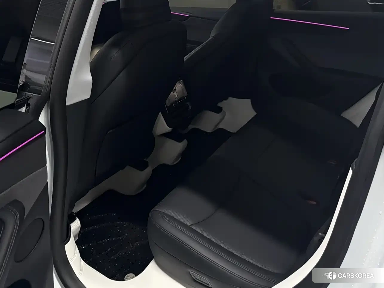 Tesla Model Y id 4539296 из Китая 13