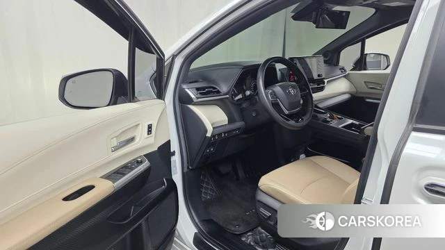 Toyota Sienna 4th Generation id 4602731 из Кореи 29