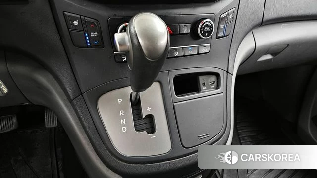 Hyundai The New Grand Starex id 3867481 из Кореи 19