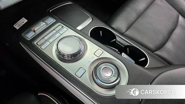Genesis Electrified GV70 id 4618806 из Кореи 33