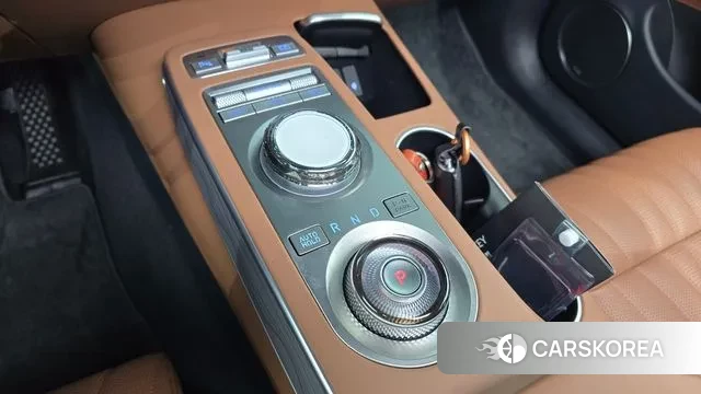 Genesis GV70 id 3415642 из Кореи 19