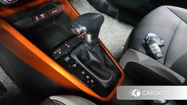 Kia Stonic id 3661883 из Кореи 19