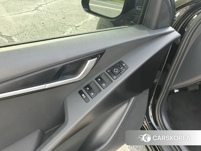 Kia Di Ol Nu Niro id 4400669 из Кореи 19