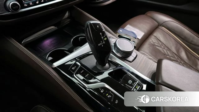 BMW 5 Series (G30) id 4202099 из Кореи 34